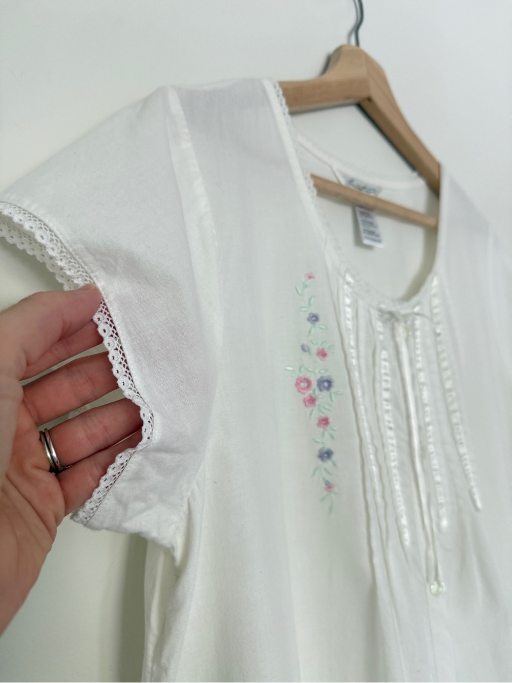 Vintage Inspired Embroidered Button Front
Midi Dress (Nightgown Dress Trend) - Picture 6 of 11